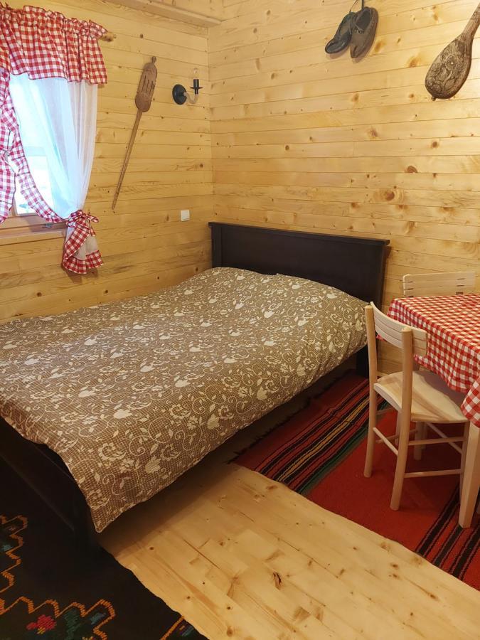 Etno Domacinstvo Uvacki Konaci *